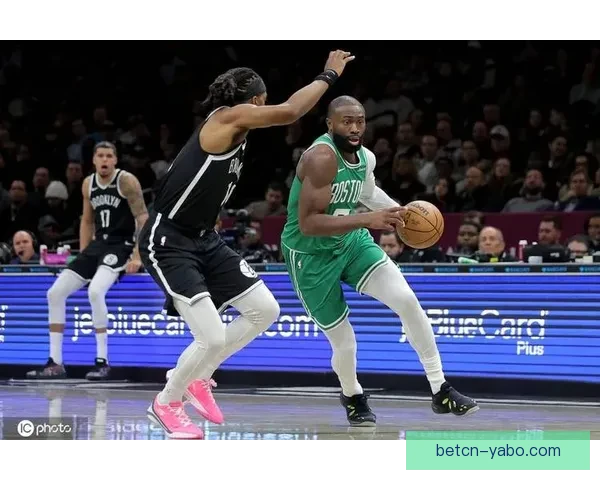 布朗称赞凯尔特人过渡期表现斩获五十胜锁定季后赛